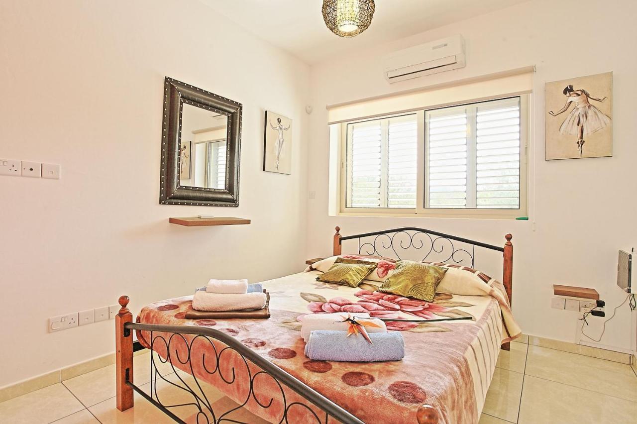 Villa Georgios Rafaela 폴리스 외부 사진