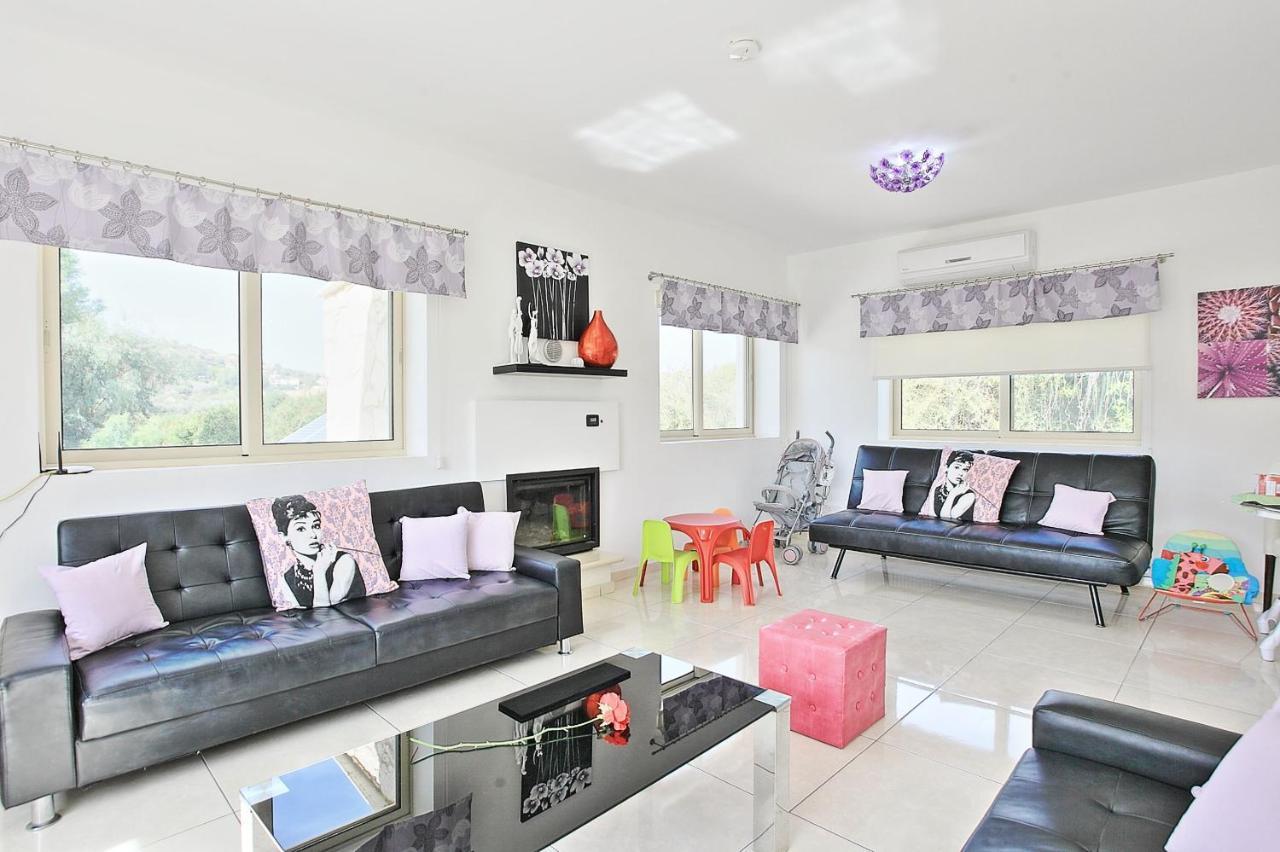 Villa Georgios Rafaela 폴리스 외부 사진